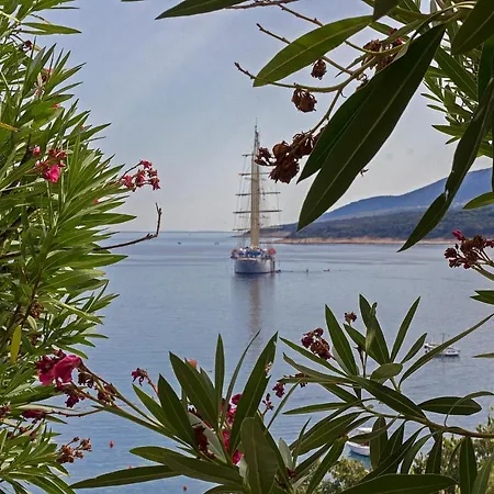 Modern 2 Bdr & 2 Bathroom App With Sea View, 077 * Rabac