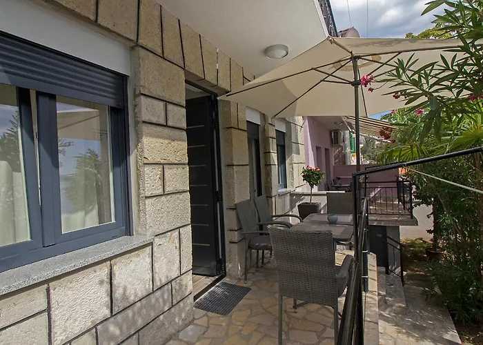 Appartement Modern 2 Bdr & 2 Bathroom App With Sea View, 077