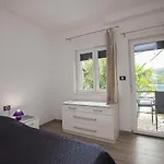 Apartament Modern 2 Bdr & 2 Bathroom App With Sea View, 077 Rabac